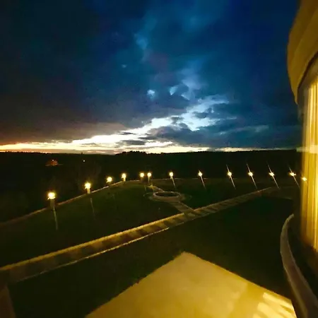 Hotel Roof &
