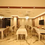 Roof Boutique & Istanbul Airport 5* Durusu