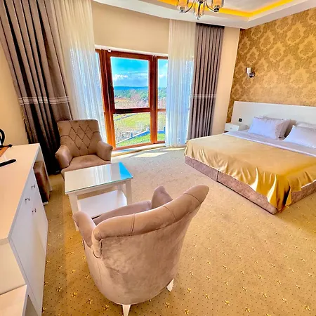 Roof Boutique & Istanbul Airport Szálloda 5*