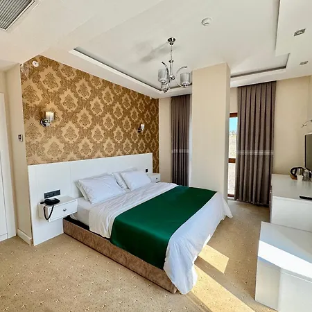 Roof Boutique & Istanbul Airport