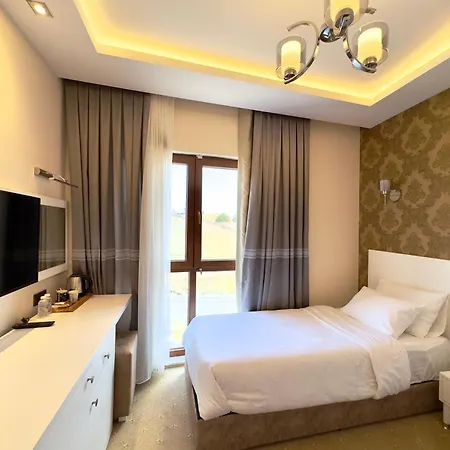 Roof Boutique & Istanbul Airport