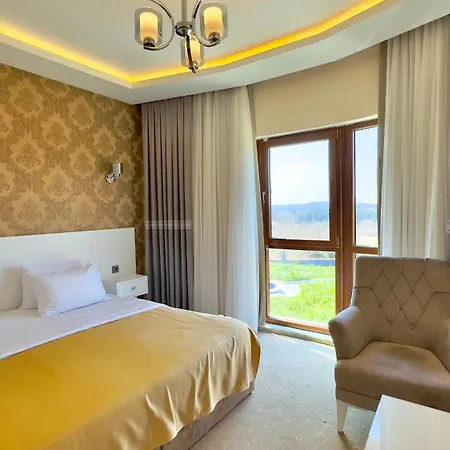 Roof Boutique & Istanbul Airport