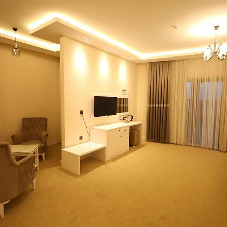 Roof Boutique & Istanbul Airport Hotel