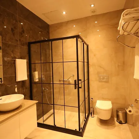 Roof Boutique & Istanbul Airport Hotel