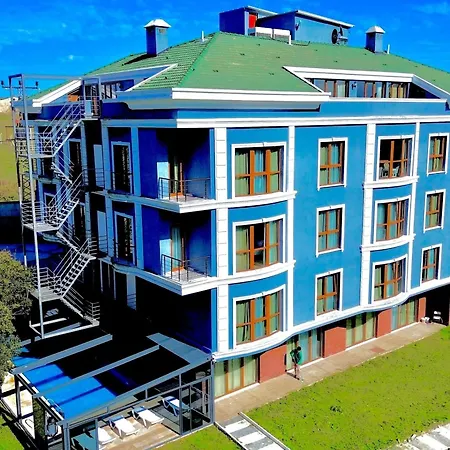 Roof Boutique & Istanbul Airport Hotel 5*