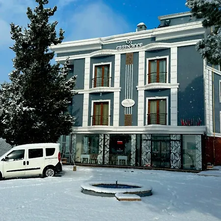 Roof Boutique & Istanbul Airport Hotel 5*