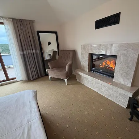 Roof Boutique & Istanbul Airport Szálloda 5*