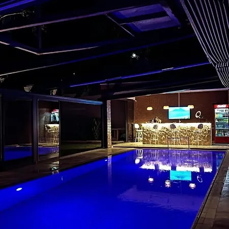 Roof Boutique & Istanbul Airport Szálloda